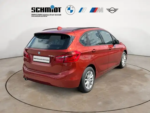 BMW 2 Series view 5