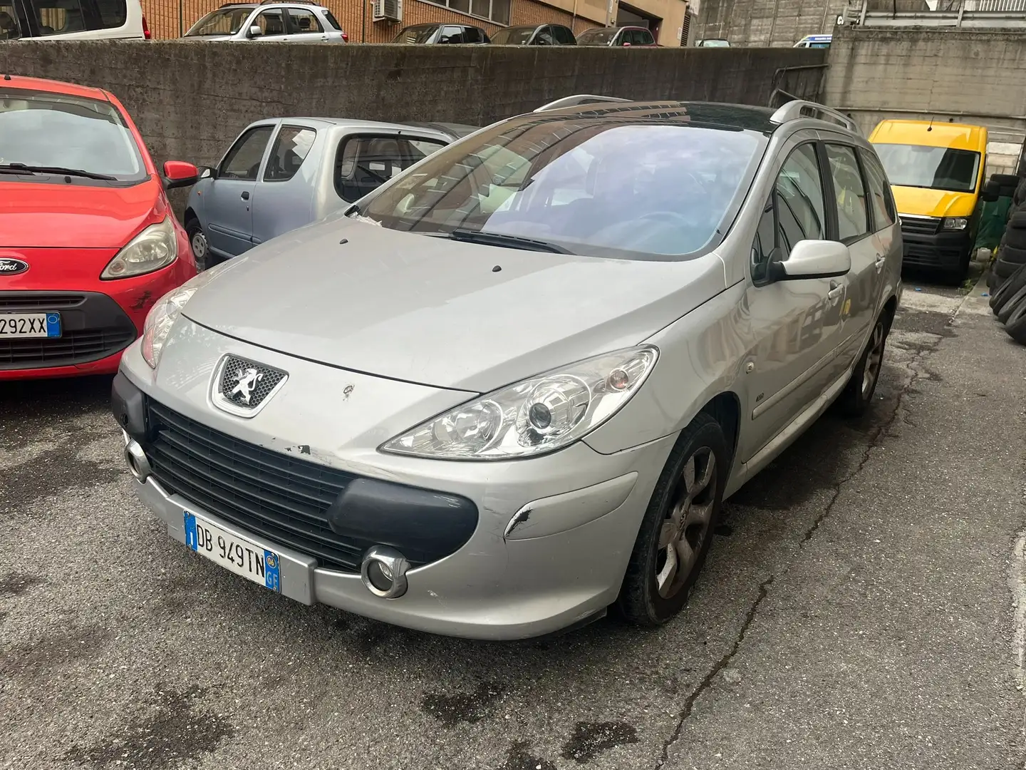Peugeot 307 SW 1.6 hdi Argent - 1