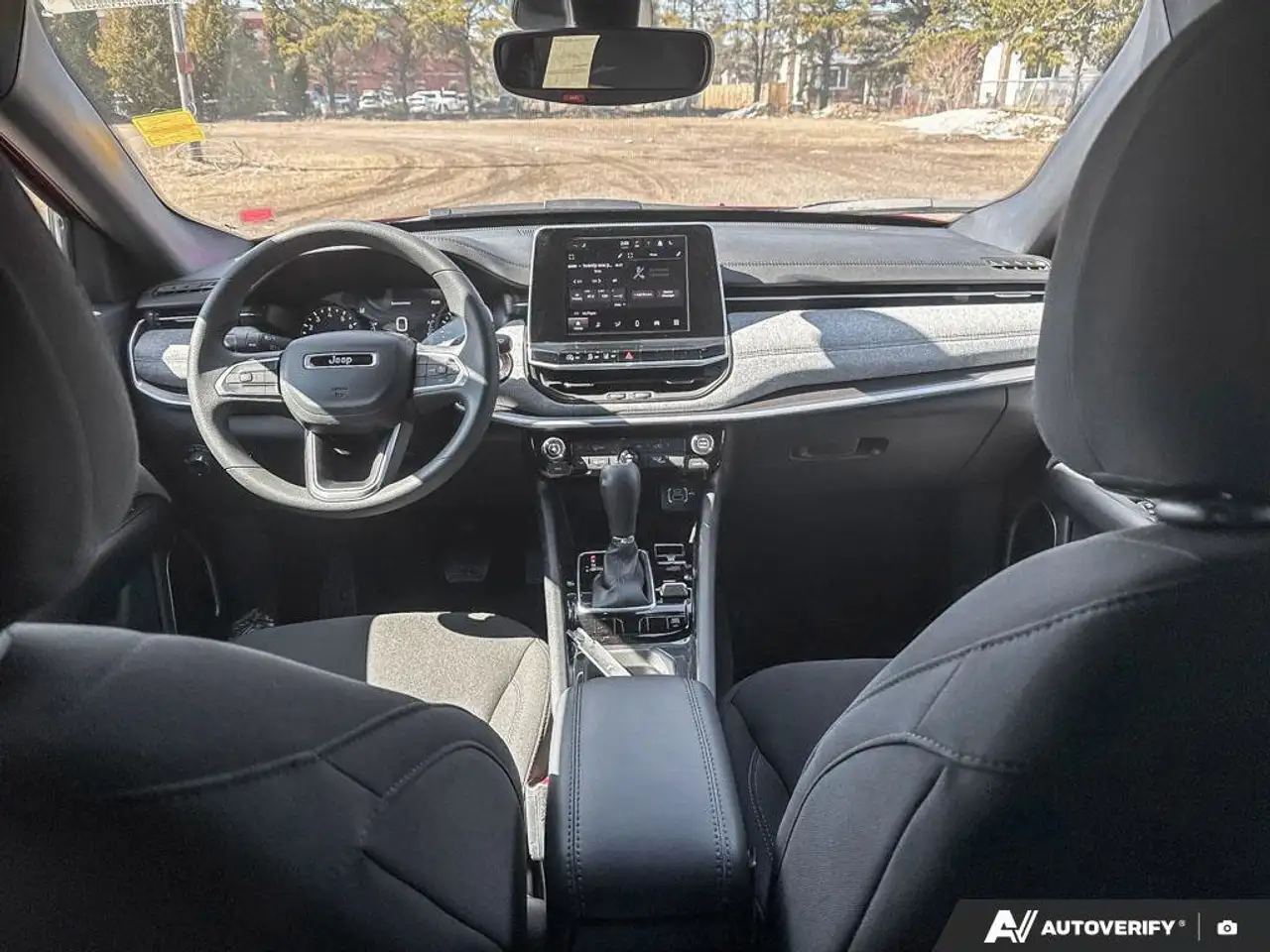 Jeep Compass снимка Jeep Compass