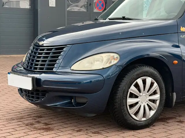 Chrysler PT Cruiser view 10