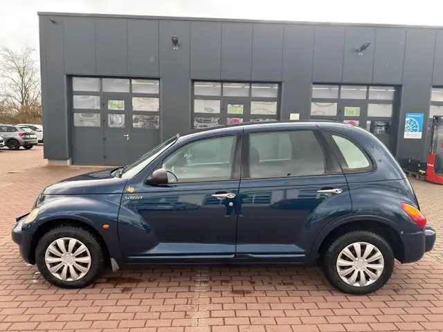 Chrysler PT Cruiser view 7