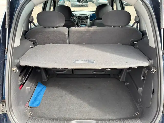 Chrysler PT Cruiser view 27