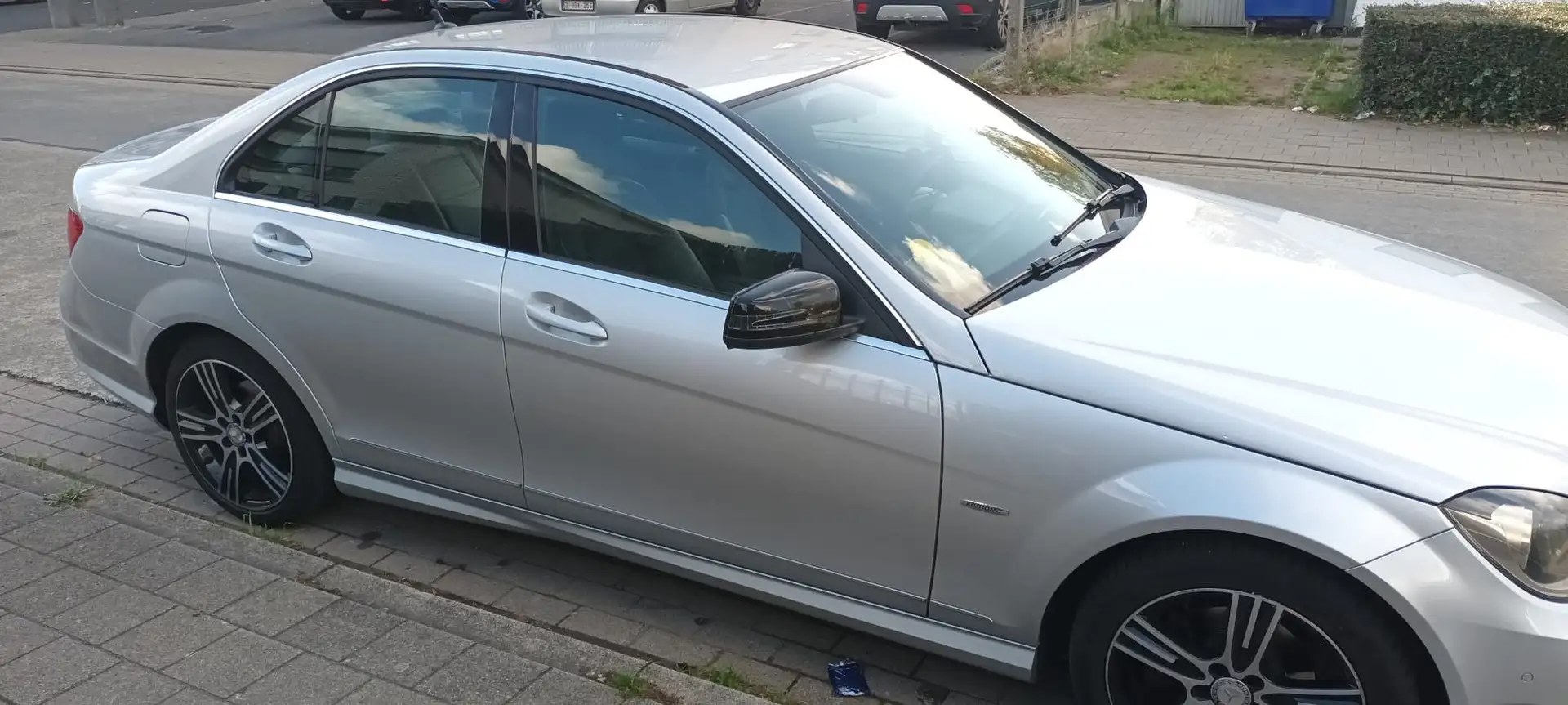 Mercedes-Benz C 200 T CDI DPF (BlueEFFICIENCY) 7G-TRONIC Elegance Argent - 2