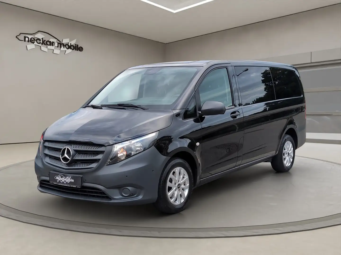 Mercedes-Benz Vito TourerPro 116CDi lang Autom. Navi 9Sitz PDC Noir - 2