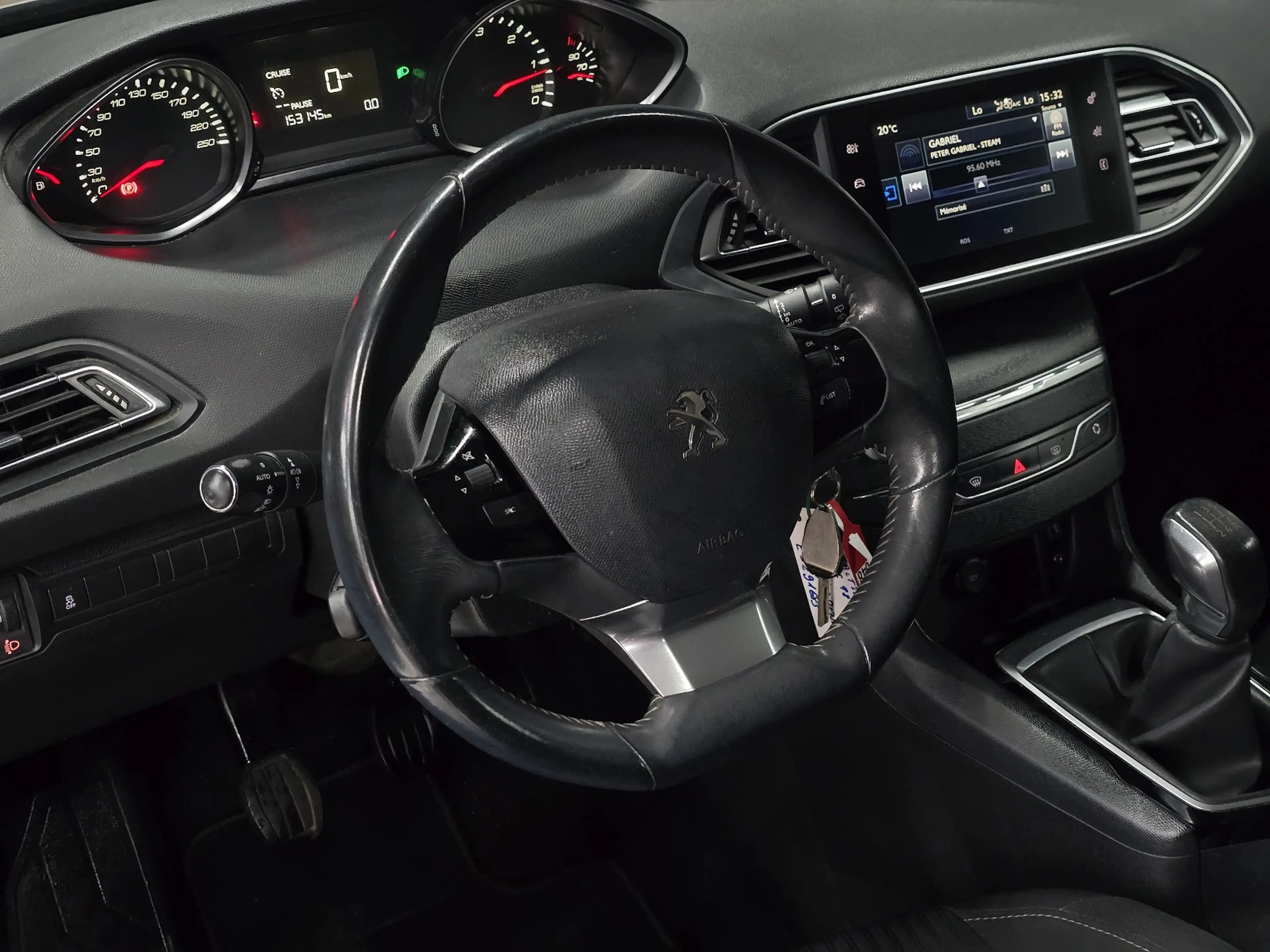 Peugeot 308 1.6HDi * 1er prop * Carnet * Garantie * — photo 10