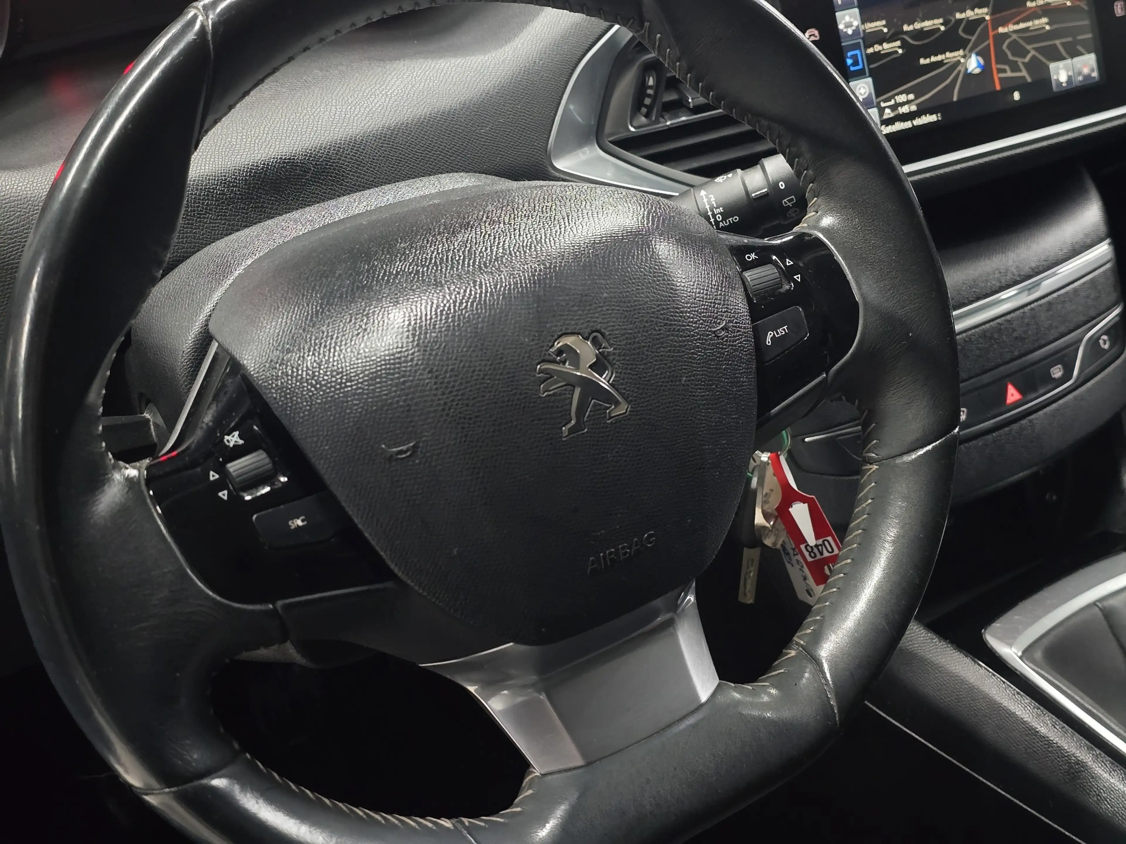 Peugeot 308 1.6HDi * 1er prop * Carnet * Garantie * — photo 11