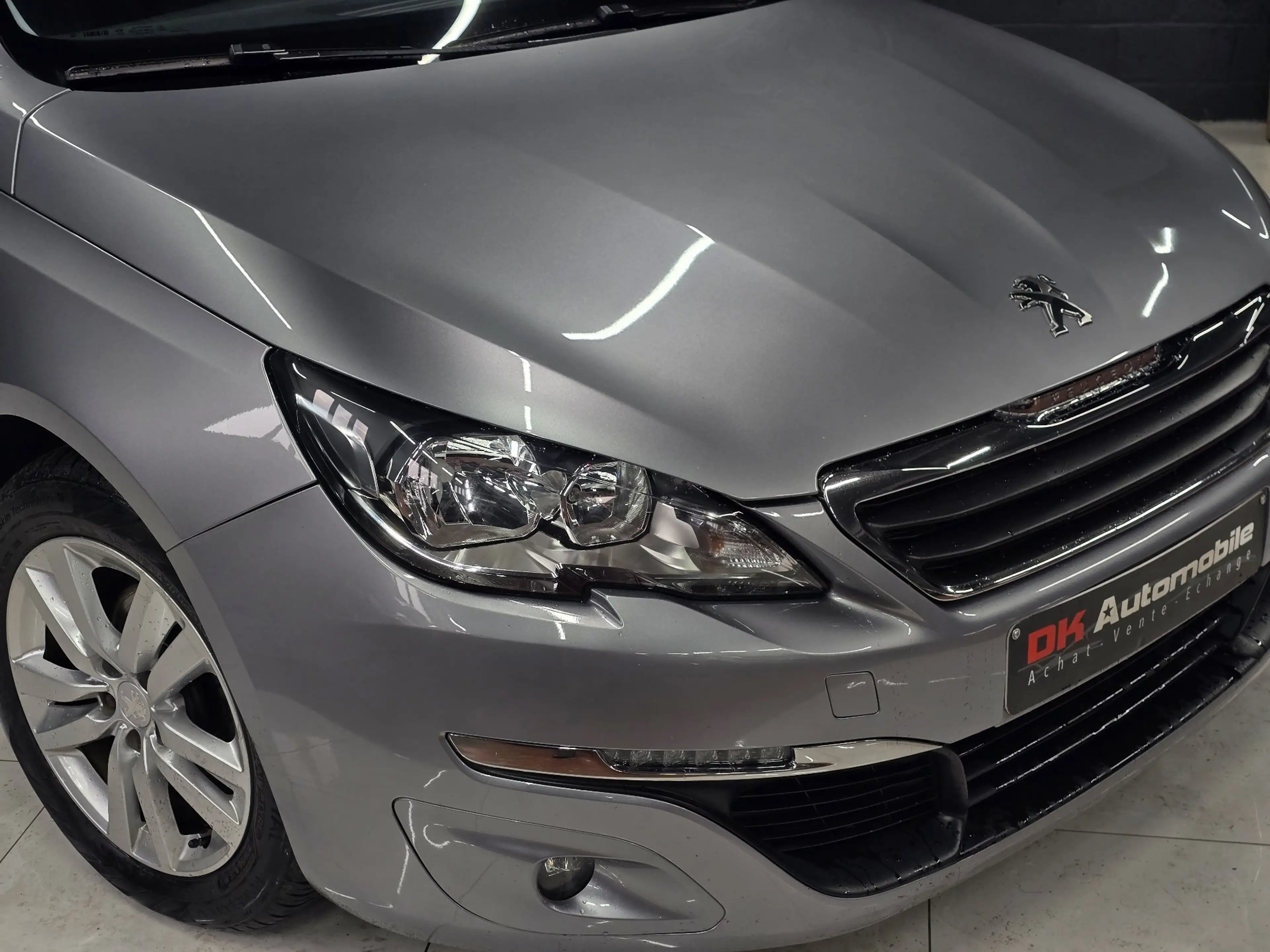 Peugeot 308 1.6HDi * 1er prop * Carnet * Garantie * — photo 7