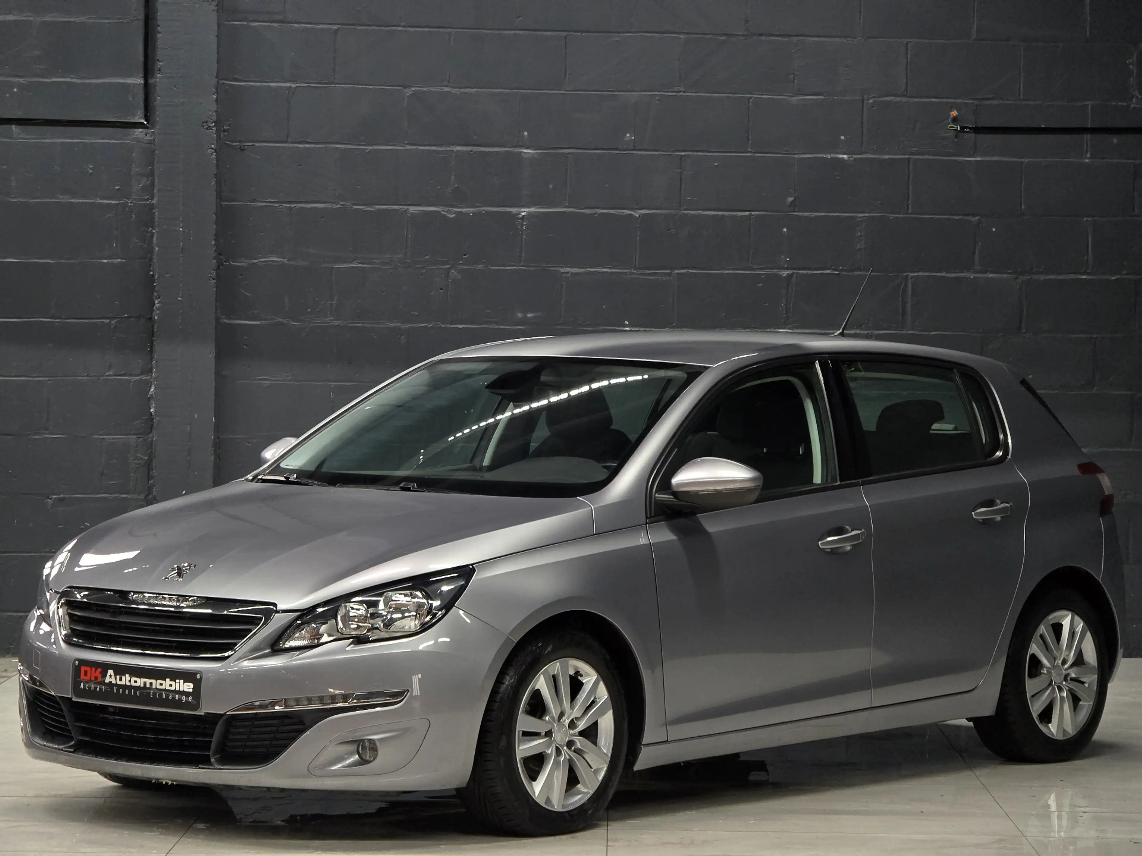 Peugeot 308 1.6HDi * 1er prop * Carnet * Garantie * — photo 5