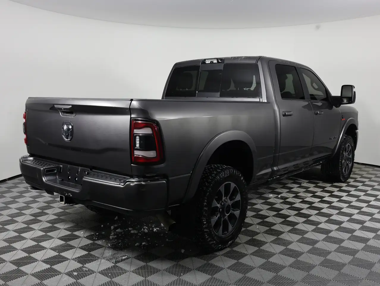 RAM 3500 снимка RAM 3500