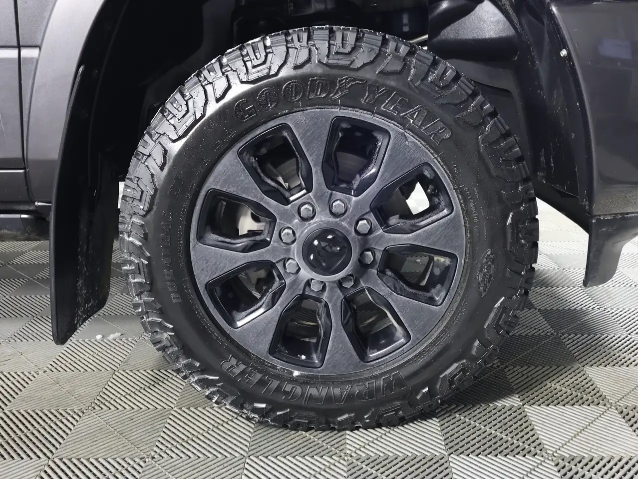 RAM 3500 снимка RAM 3500