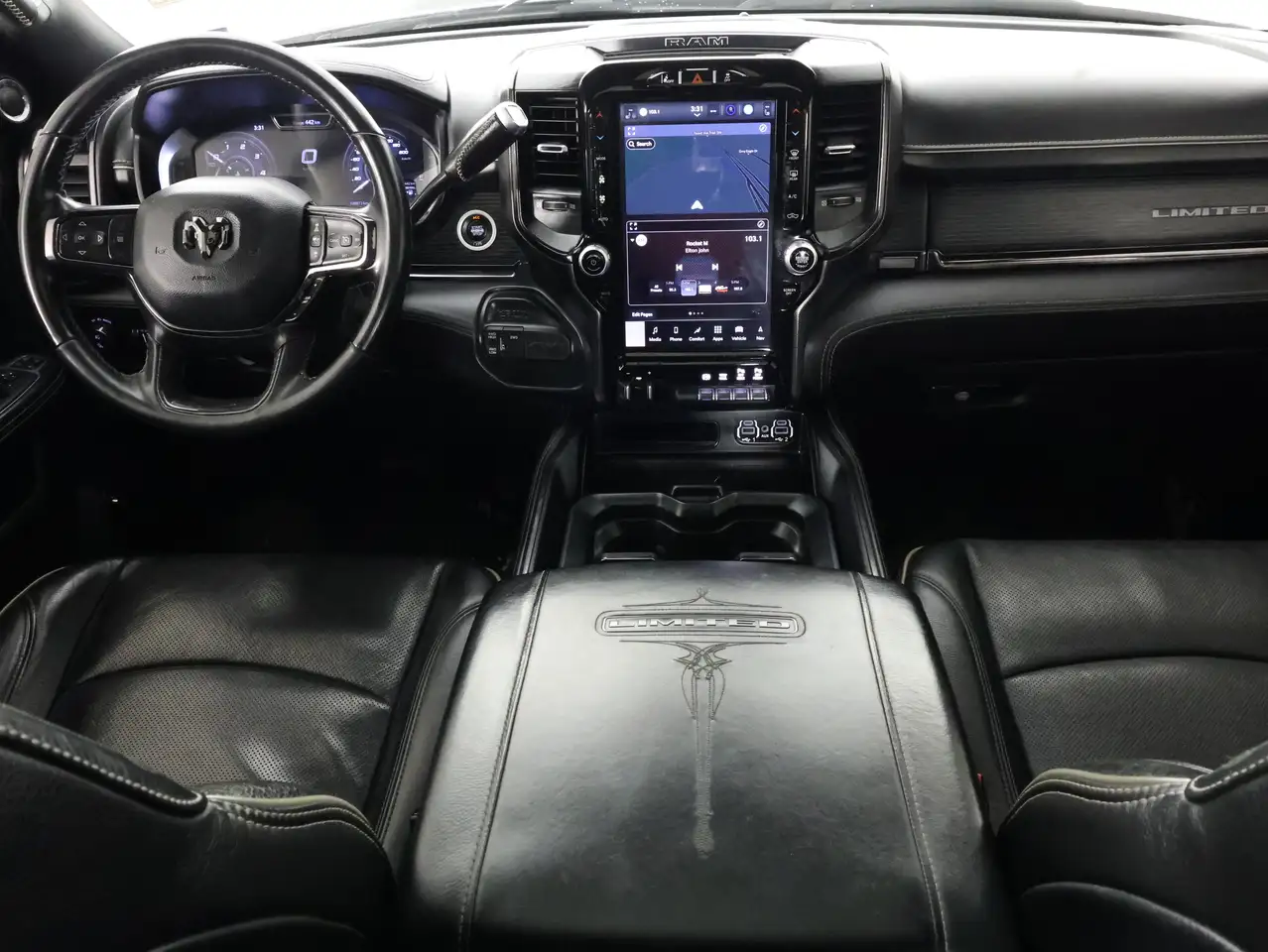RAM 3500 снимка RAM 3500