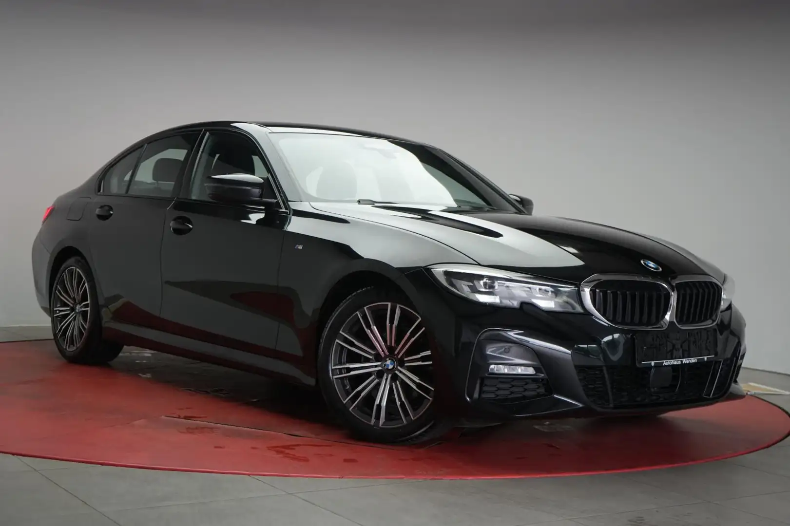 BMW 320 d xDrive M Sport Navi/ACC/Kamera/Virtual Noir - 1