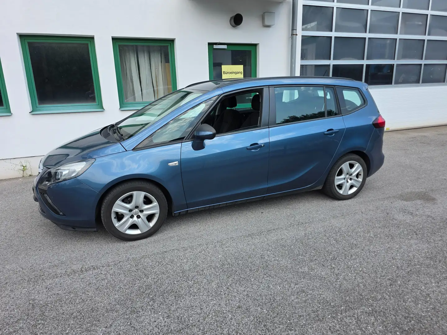 Opel Zafira Tourer Zafira Tourer 2,0 CDTI Ecotec Cool - 1