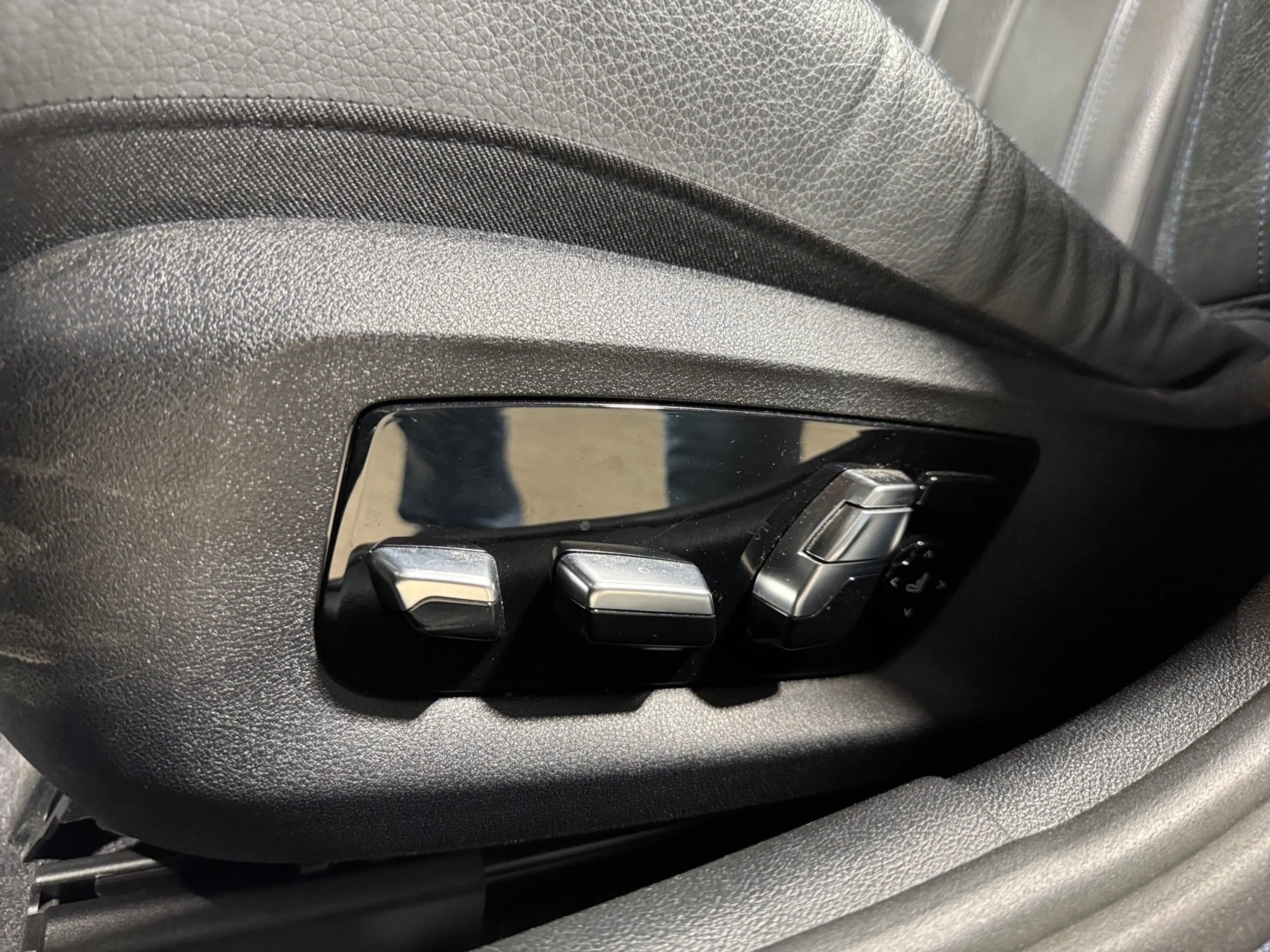 BMW 540 d xDrive — photo 7