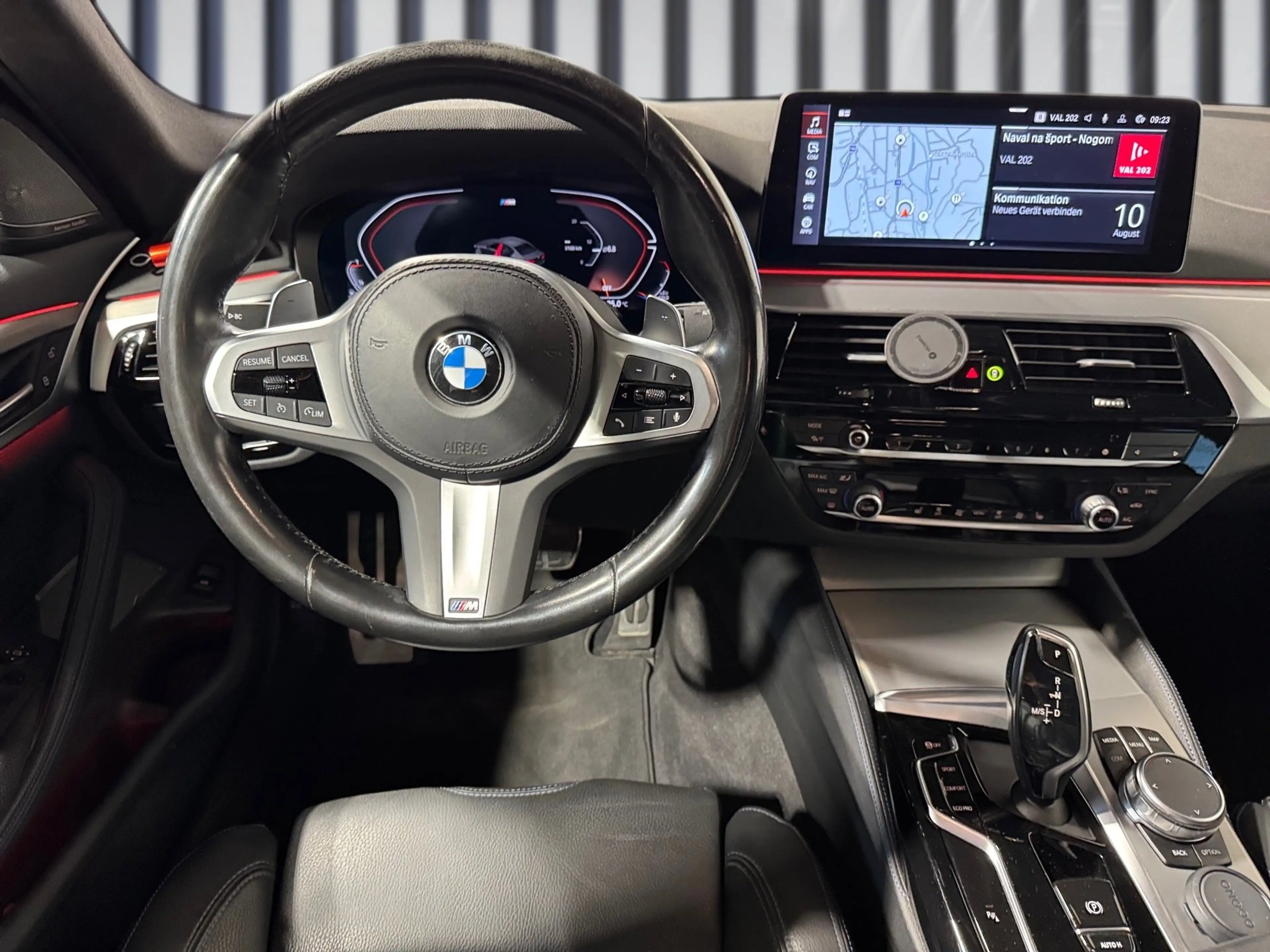 BMW 540 d xDrive — photo 9