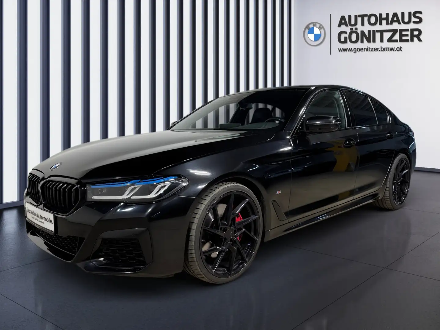 BMW 540 d xDrive Schwarz - 2