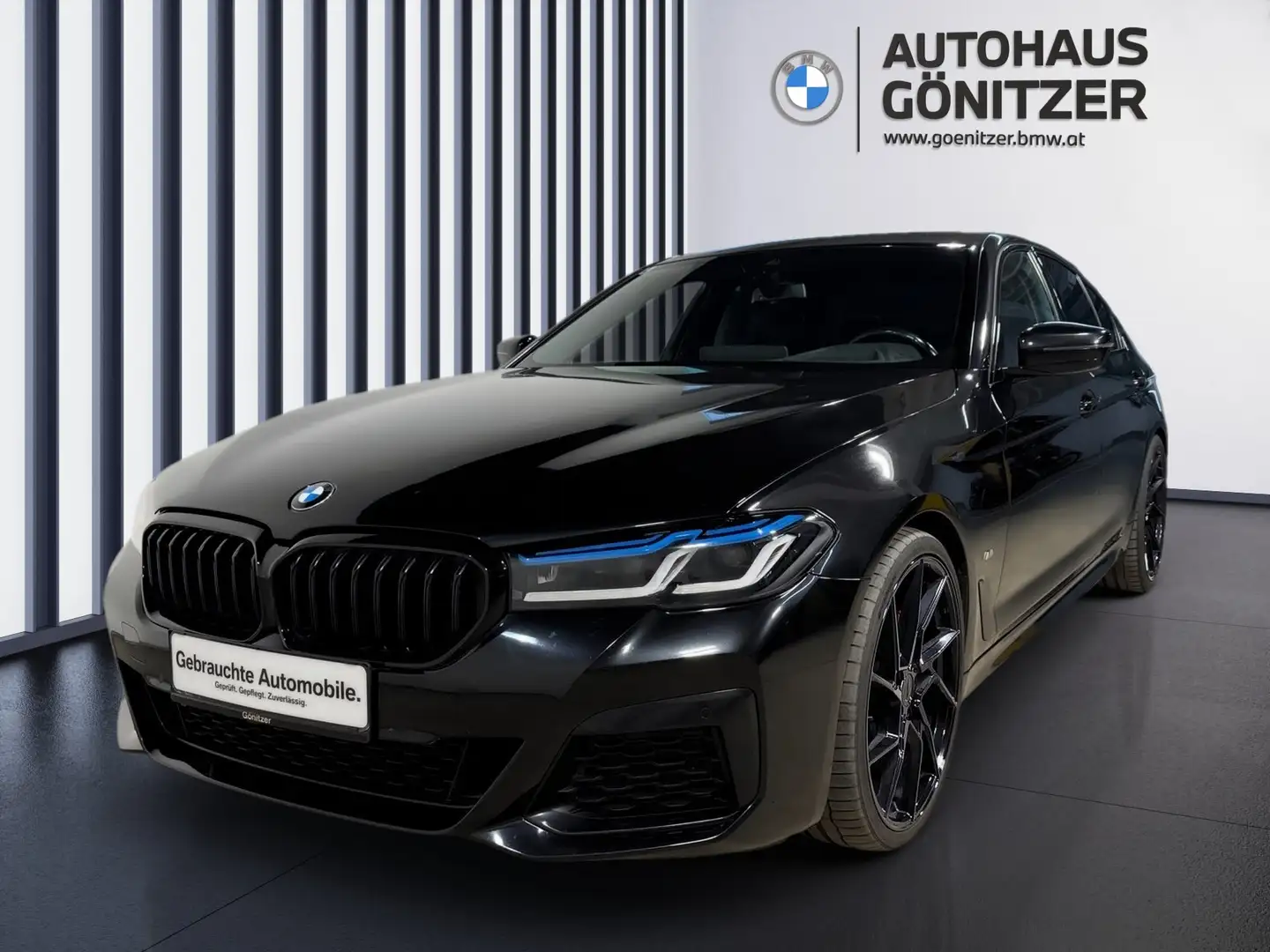 BMW 540 d xDrive Schwarz - 1