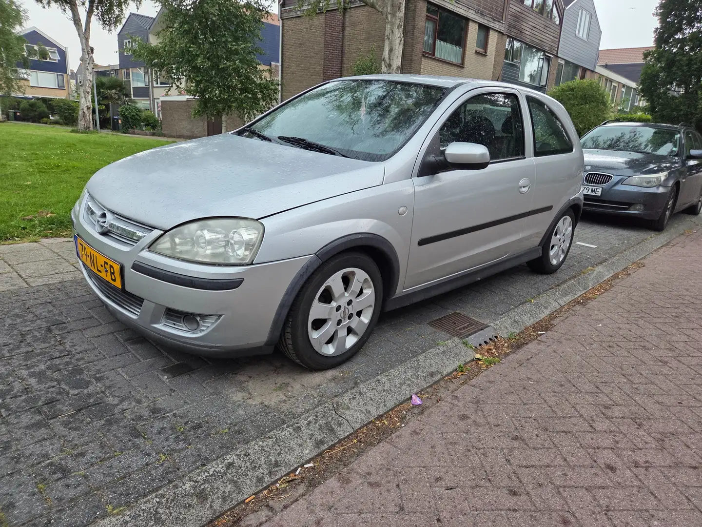 Opel Corsa Corsa 1.2-16V Sport Argent - 1