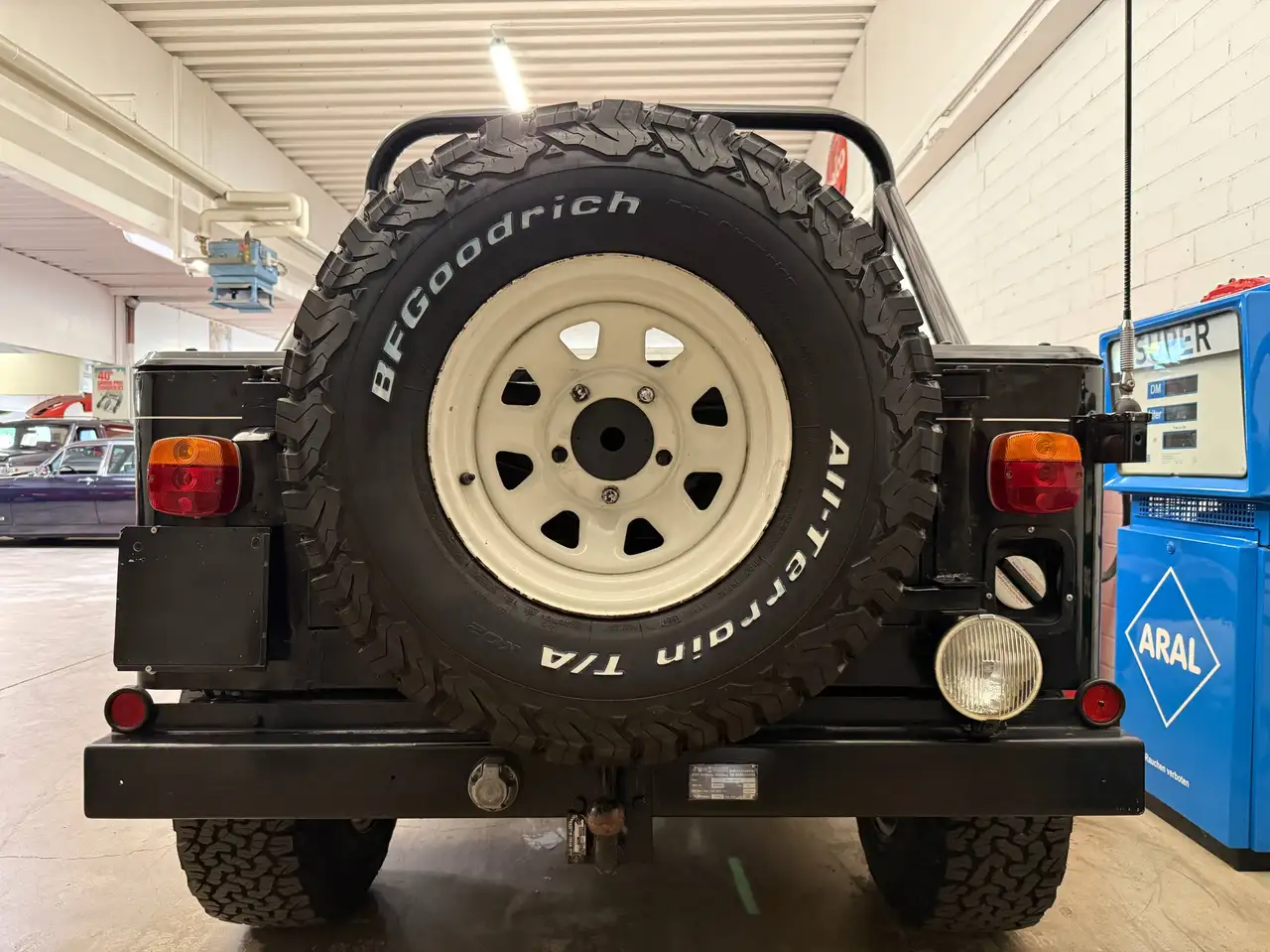 Jeep CJ-7 incl. Türen & Verdeck, foto 12