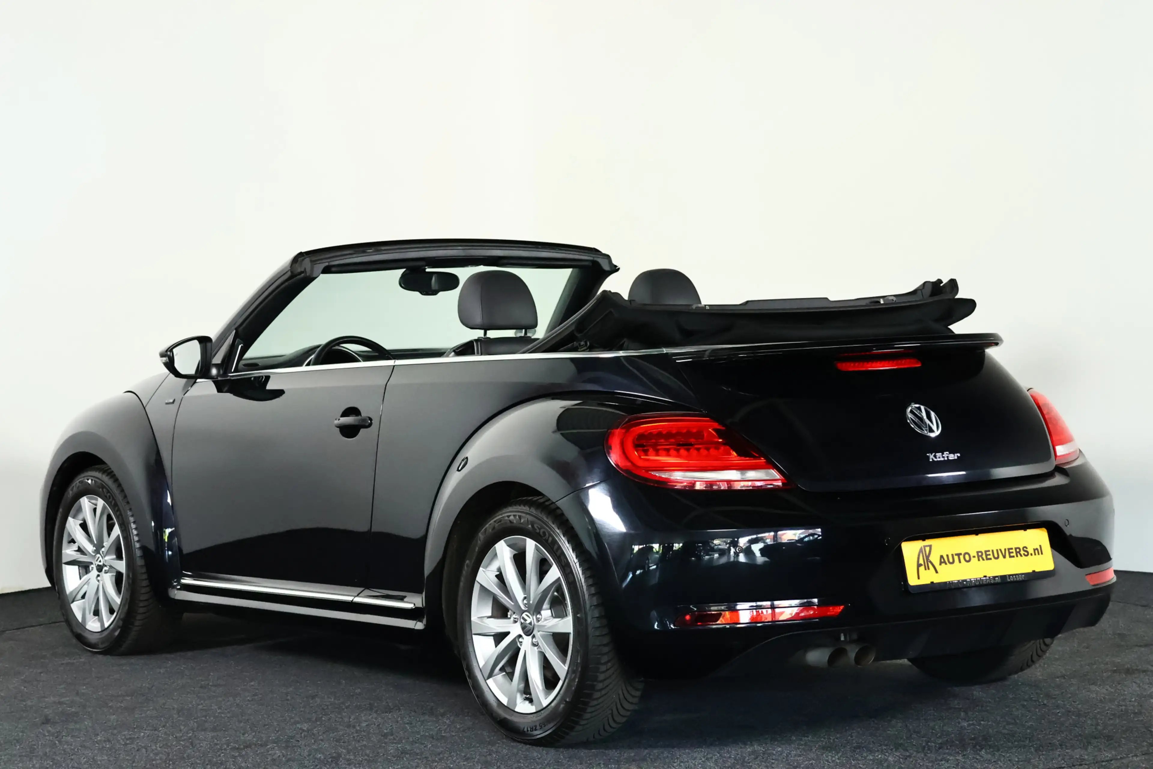 Volkswagen Beetle Cabriolet 1.4 TSI Design BlueMotion Navi / Leder / — photo 6