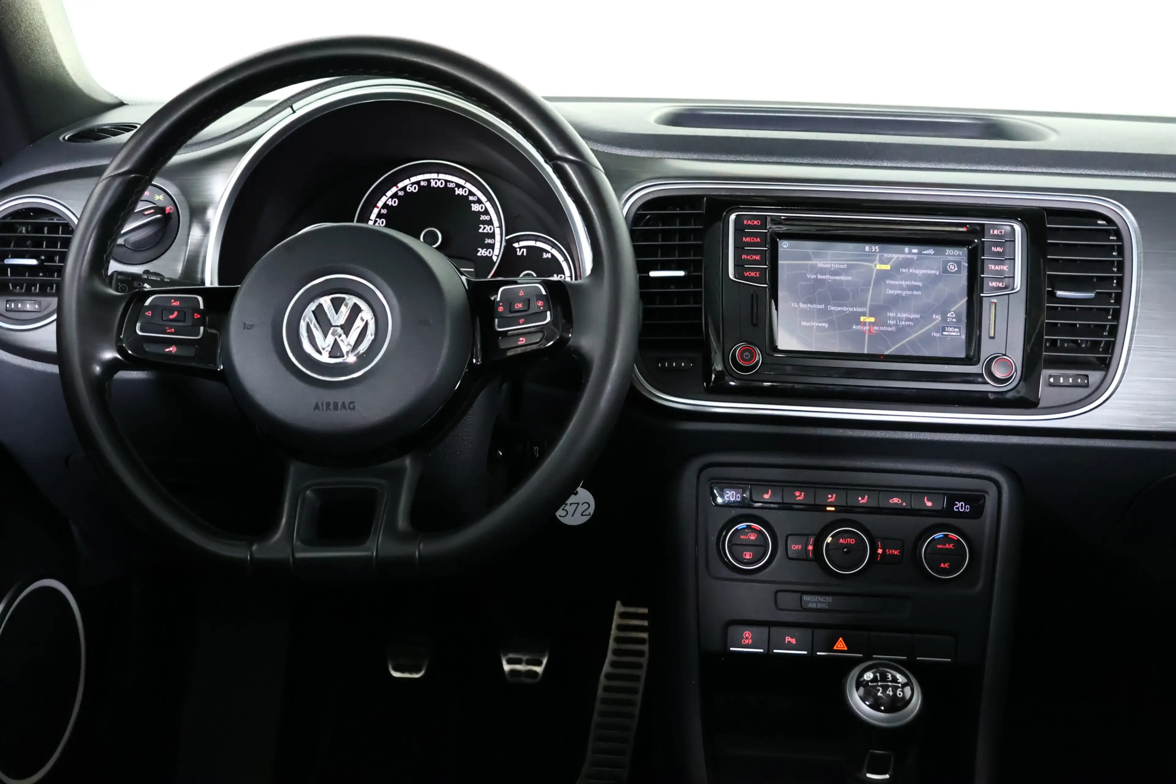 Volkswagen Beetle Cabriolet 1.4 TSI Design BlueMotion Navi / Leder / — photo 15