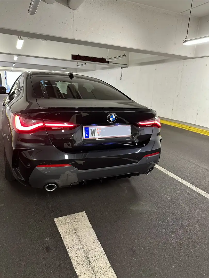 BMW 420 420d 48 V Coupe M-Paket Schwarz - 2