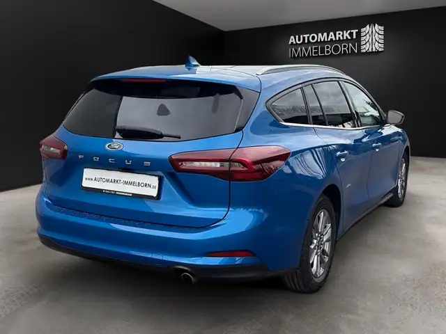 Ford Focus view 7