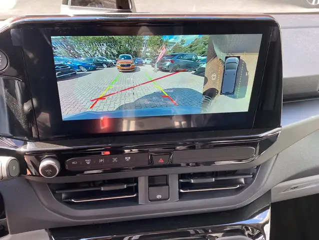 Ford Tourneo Custom view 6
