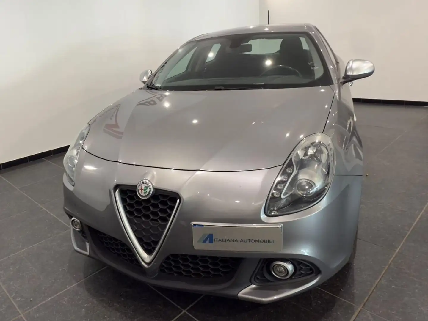 Alfa Romeo Giulietta Giulietta 1.6 jtdm Super 120cv DISTRIBUZIONE NUOVA Grau - 2