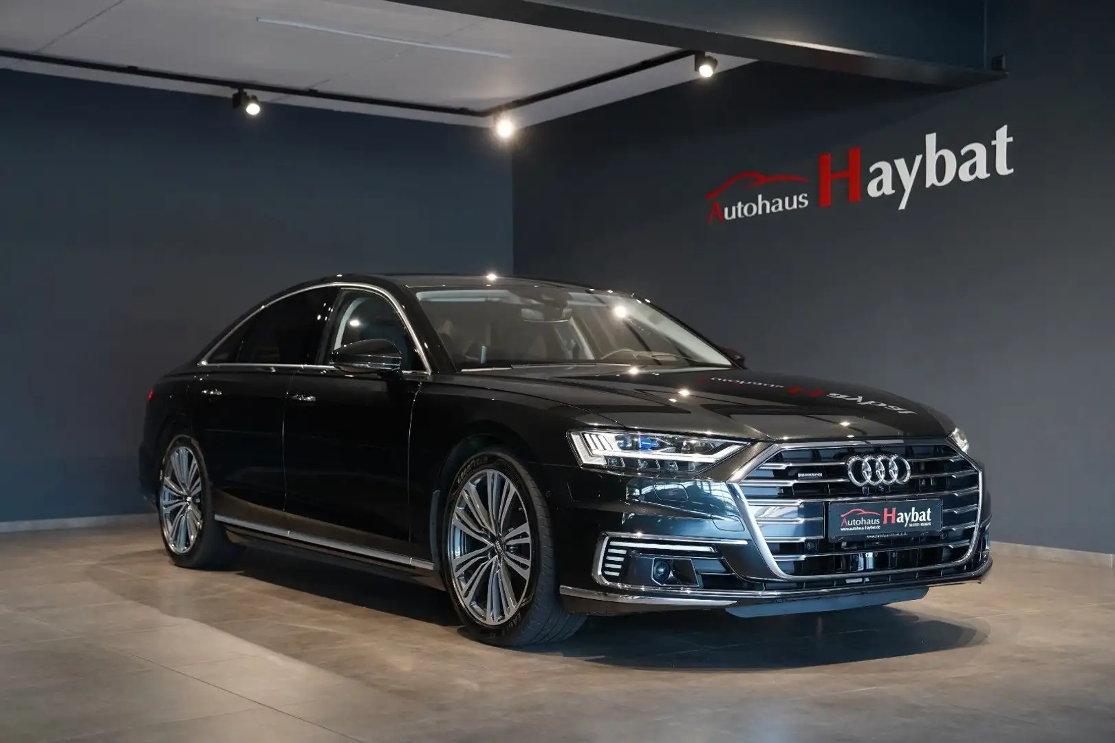Audi A8 60 TFSIe qu HD-Matrix-Air-B&O-Tablet-Fond TV Grigio - 2