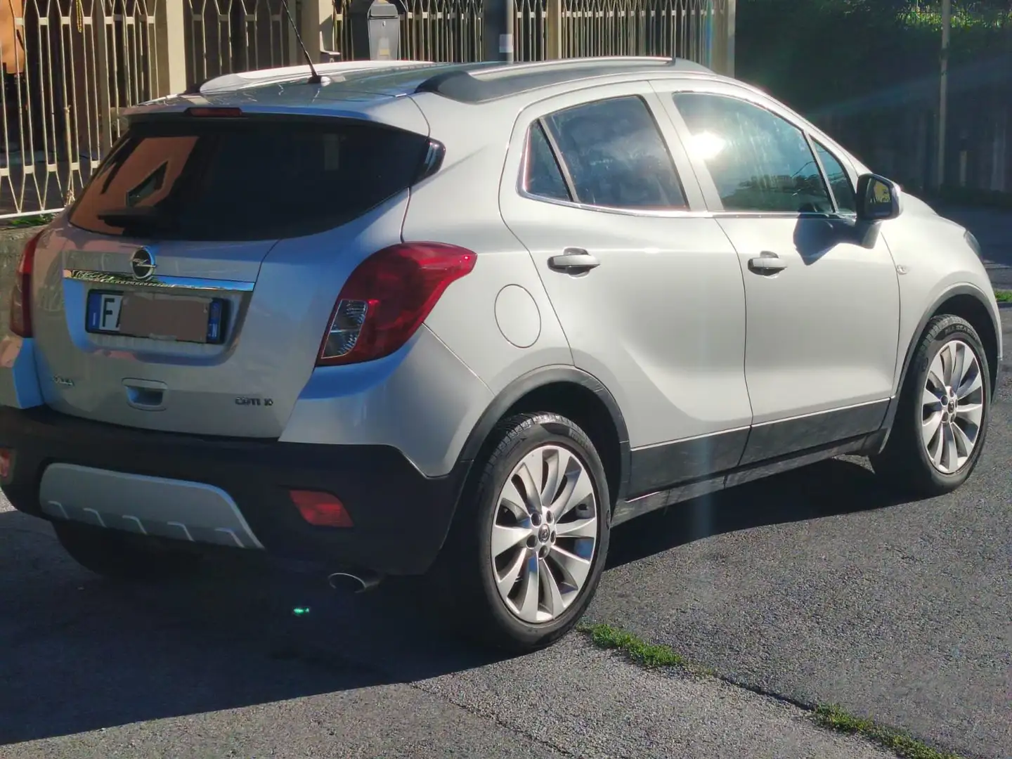 Opel Mokka X Plateado - 2