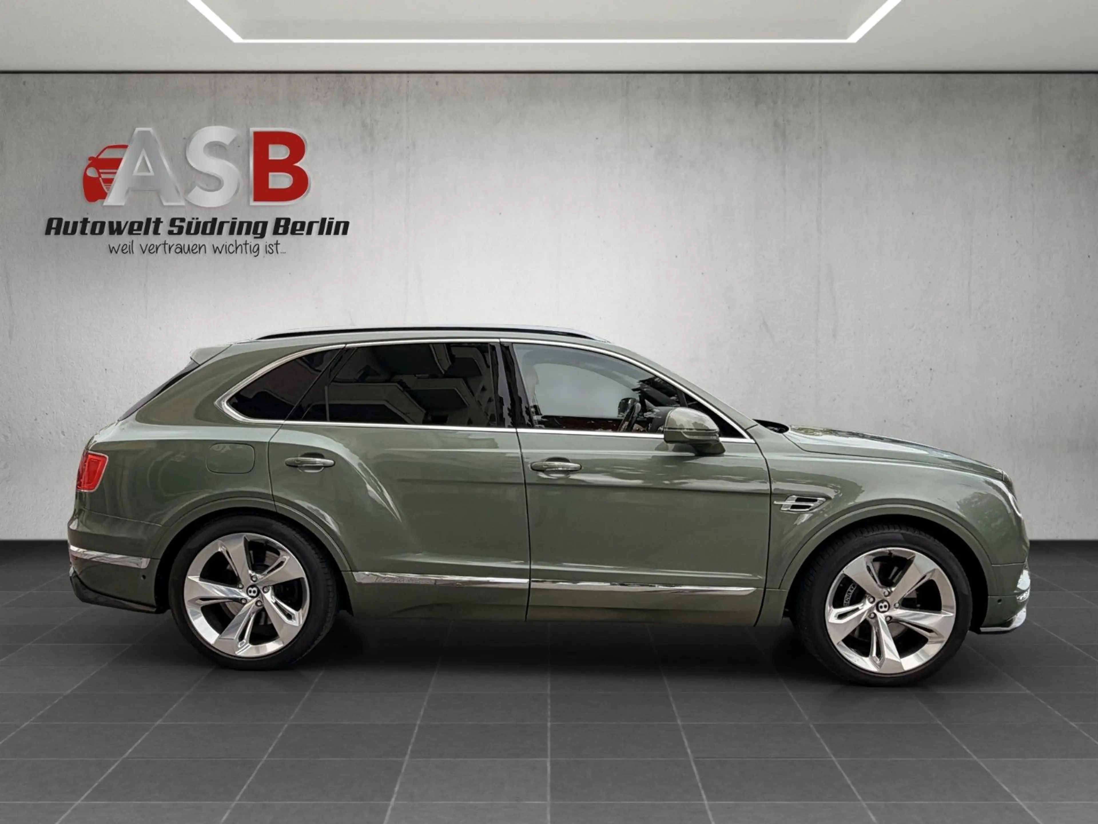 Bentley Bentayga 6.0 W12 4WD*Carbon*Pano*Nachtsicht — photo 6