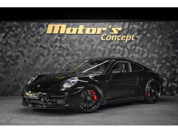 992.1 Carrera 4 GTS Coupé PDK