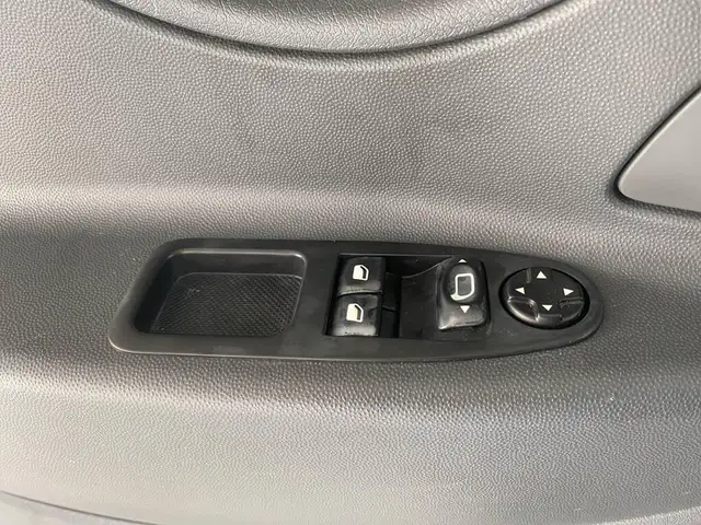 Peugeot Expert view 11