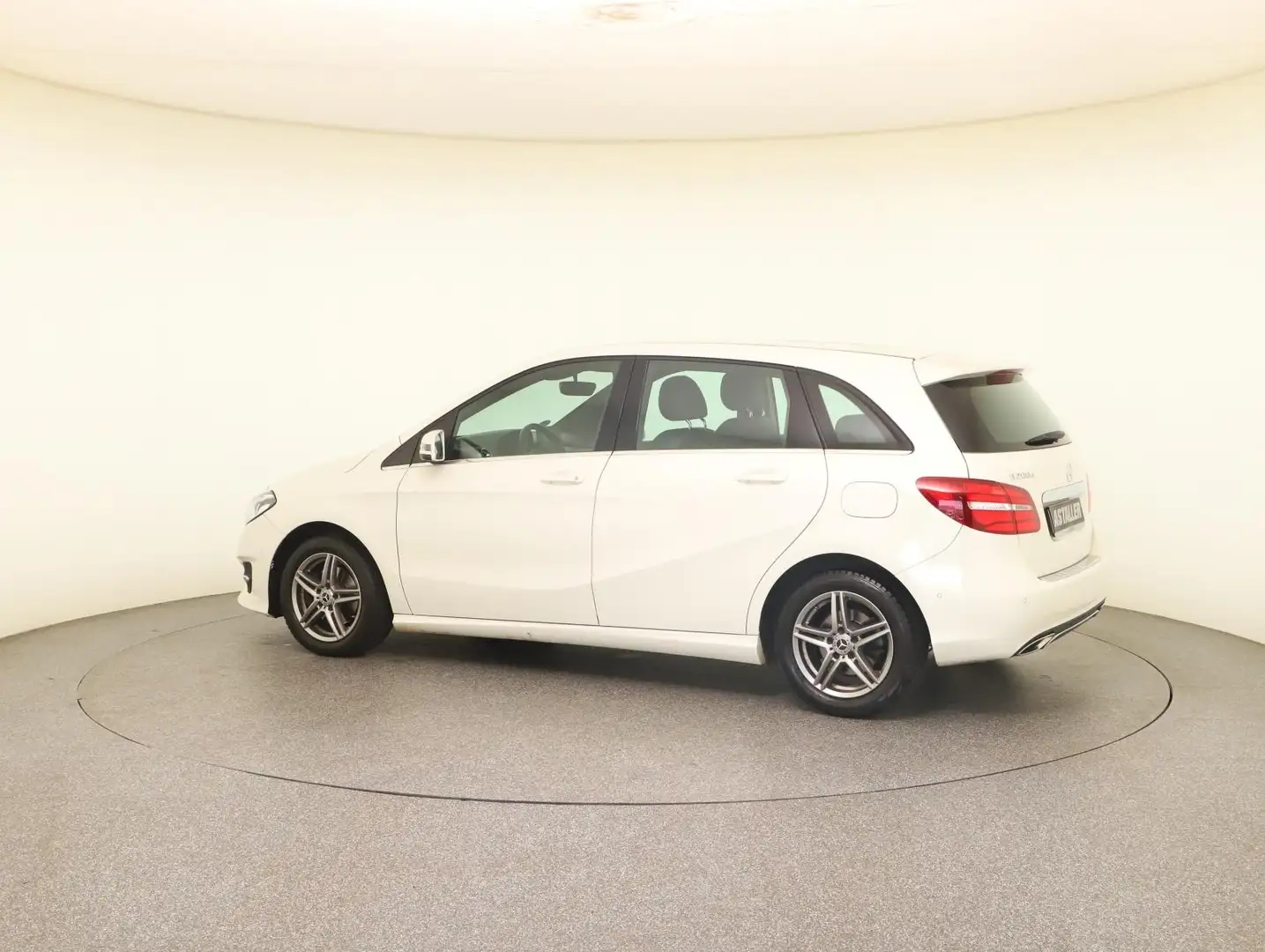 Mercedes-Benz B 200 d Urban AHK+Navi+LED+17"+Sitzkomf.+PTS+SHZ Wit - 2