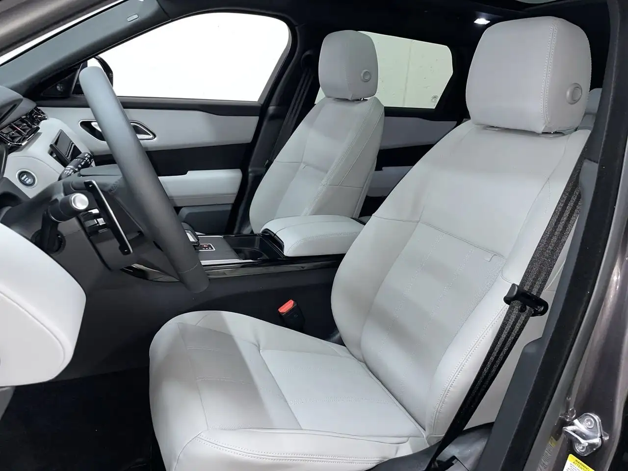 Land Rover Range Rover Velar снимка Land Rover Range Rover Velar