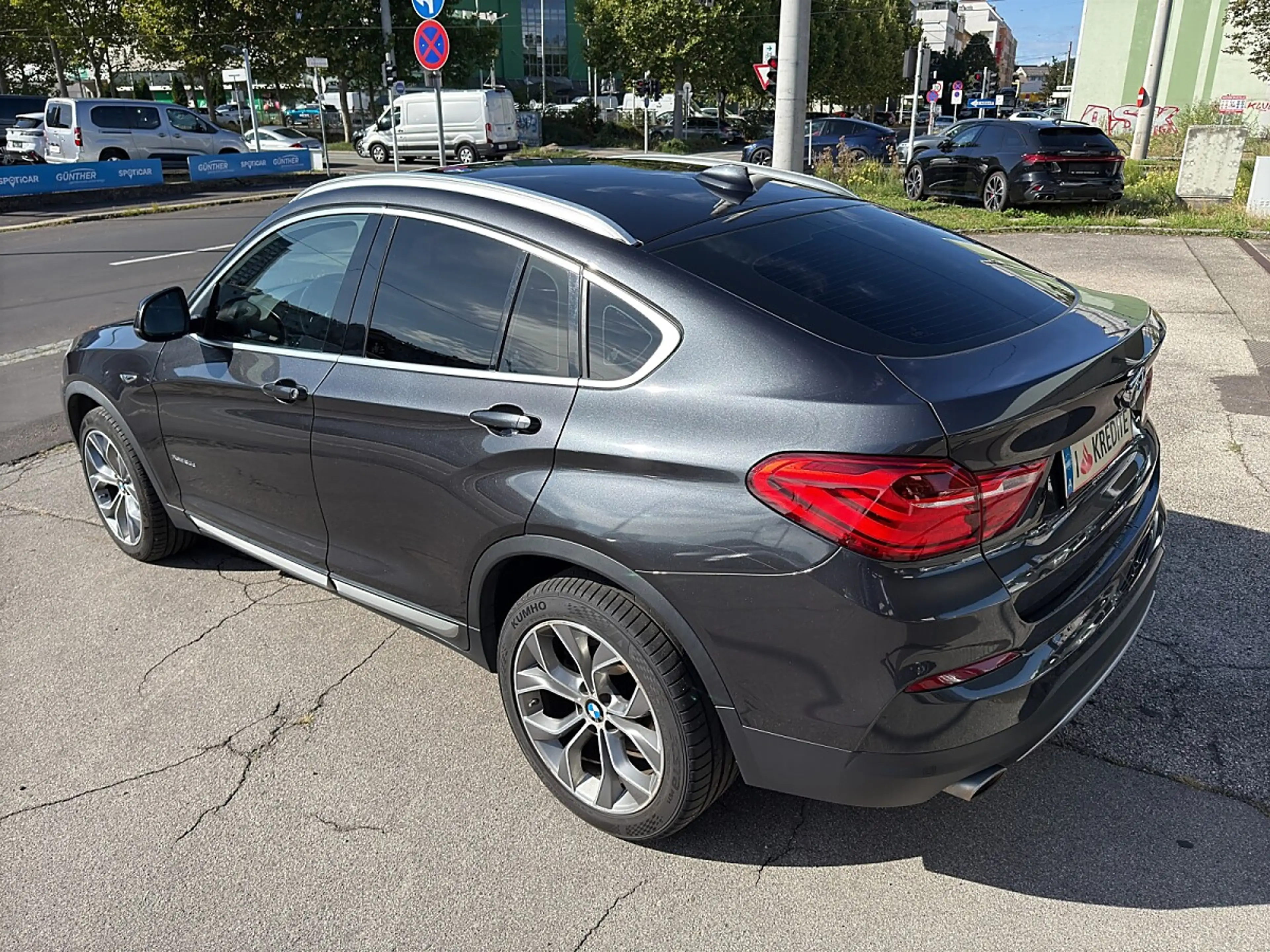BMW X4 xDrive 20d — photo 15