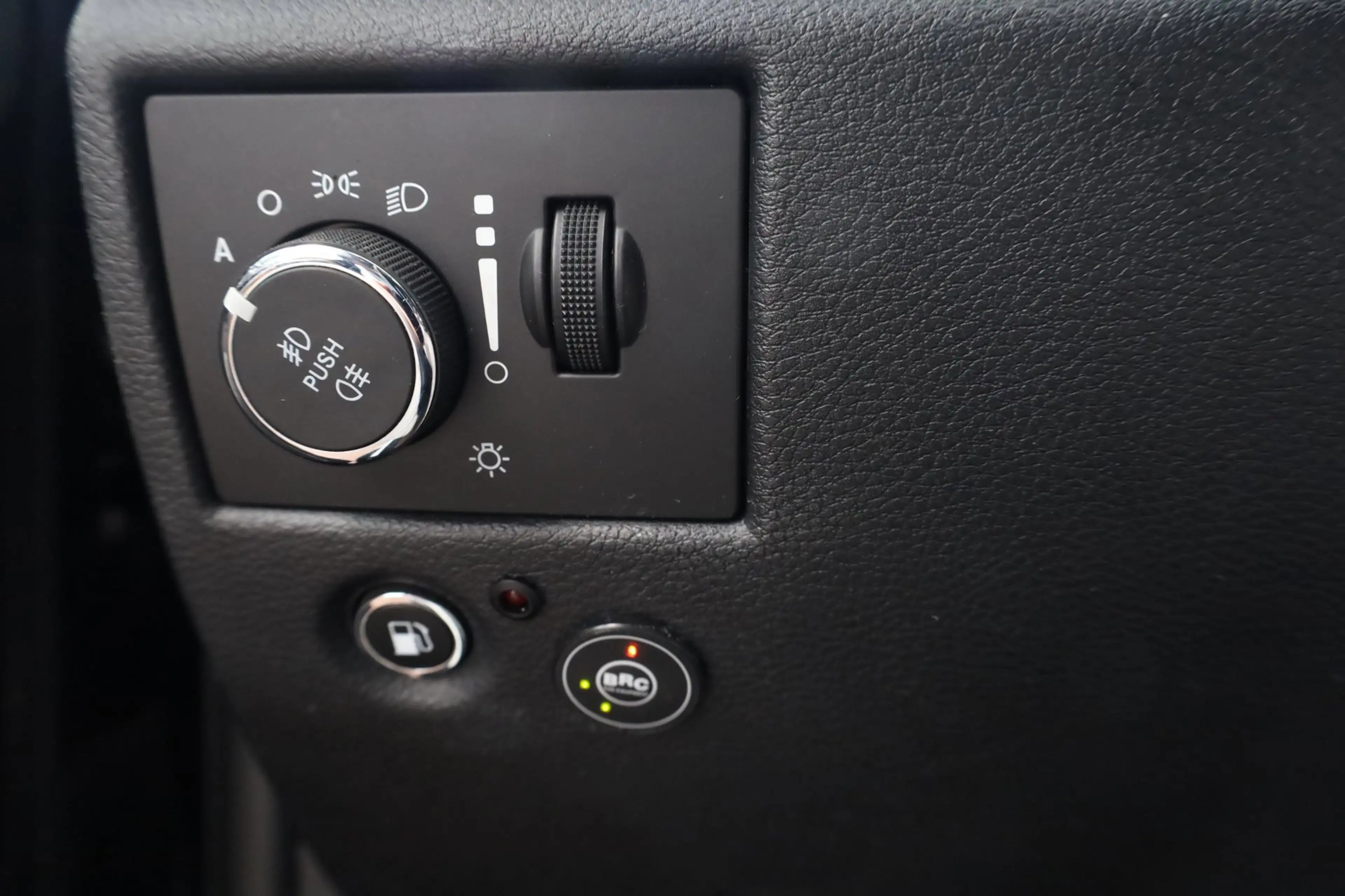 Jeep Grand Cherokee 6.4 V8 SRT8 Aut. | Grijs Kenteken | LPG-3 | Schuif — photo 20