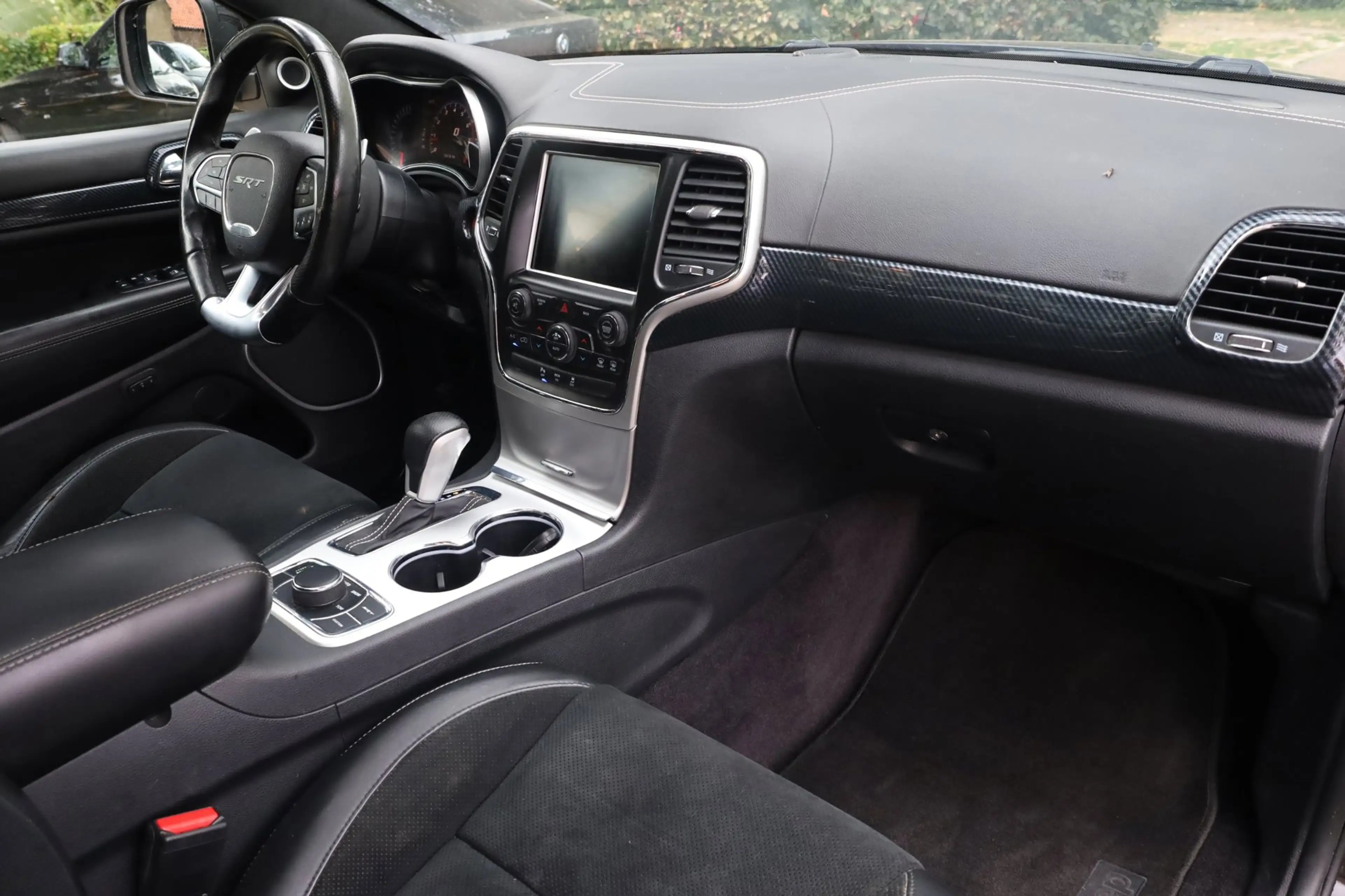 Jeep Grand Cherokee 6.4 V8 SRT8 Aut. | Grijs Kenteken | LPG-3 | Schuif — photo 34