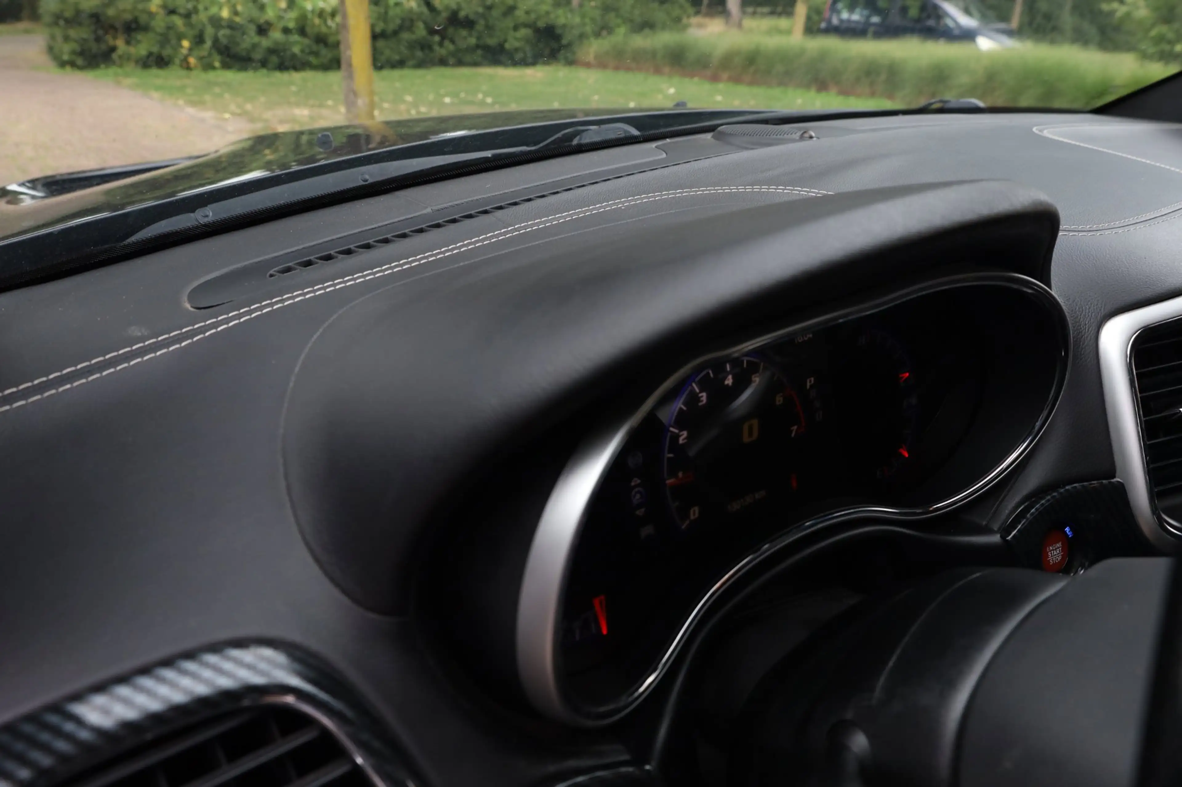 Jeep Grand Cherokee 6.4 V8 SRT8 Aut. | Grijs Kenteken | LPG-3 | Schuif — photo 18