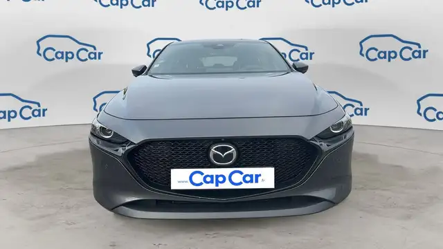 Mazda Mazda3 view 5