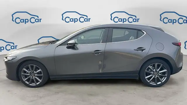 Mazda Mazda3 view 2