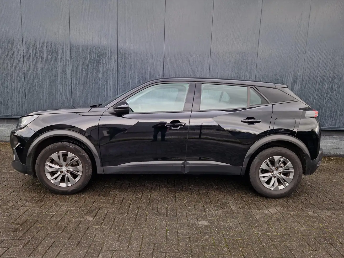 Peugeot 2008 1.2 PureTech130pk aut. Active Pack Noir - 2