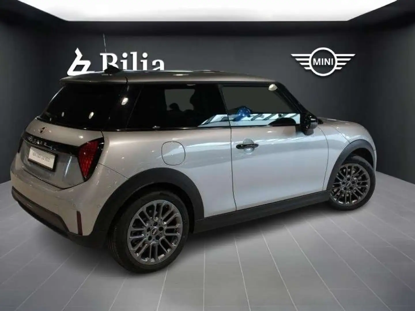 MINI Cooper C 2024 Gold - 2