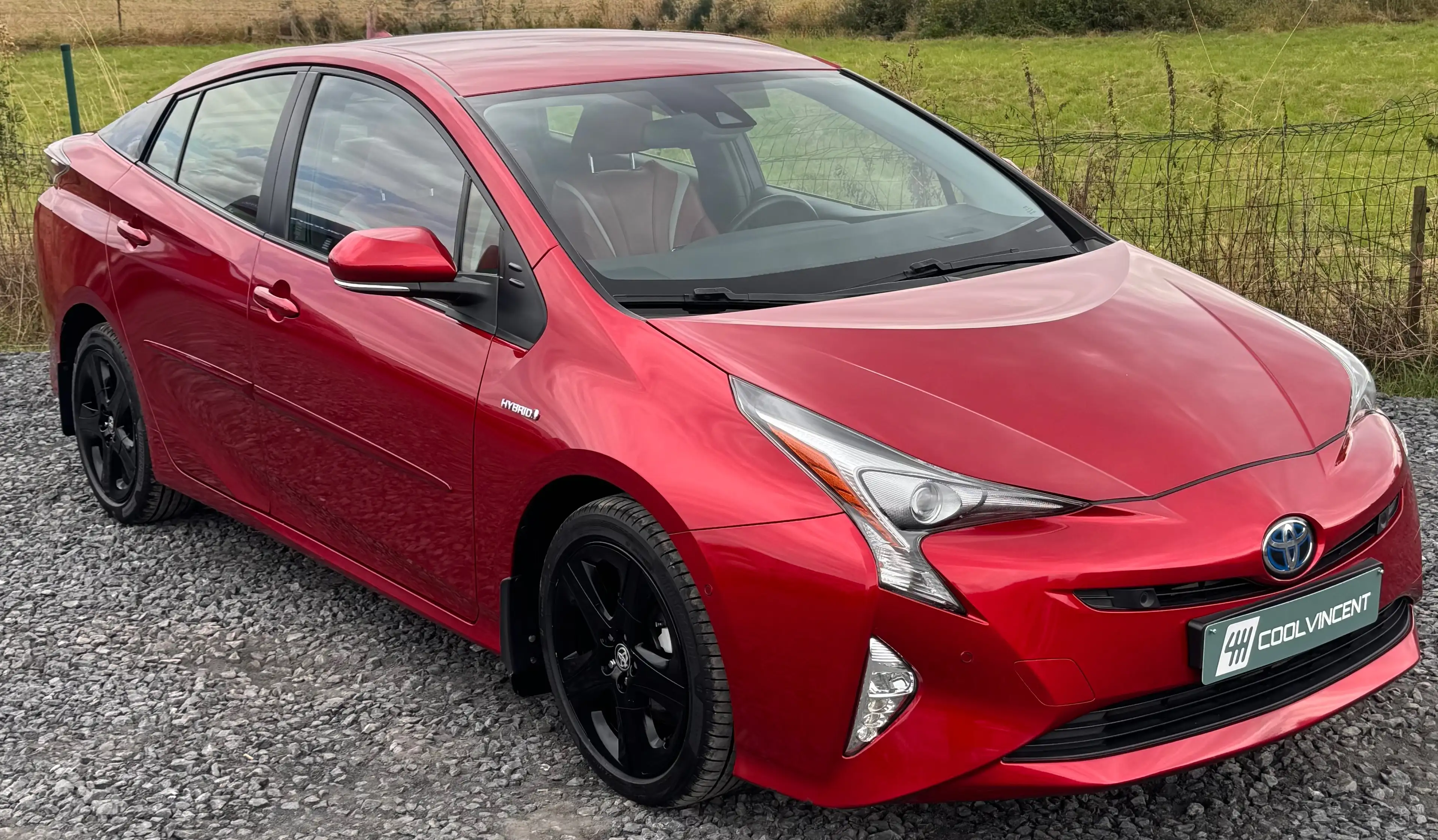 Toyota Prius 1.8i HYBRID - Red Edition - FULL Options — photo 3