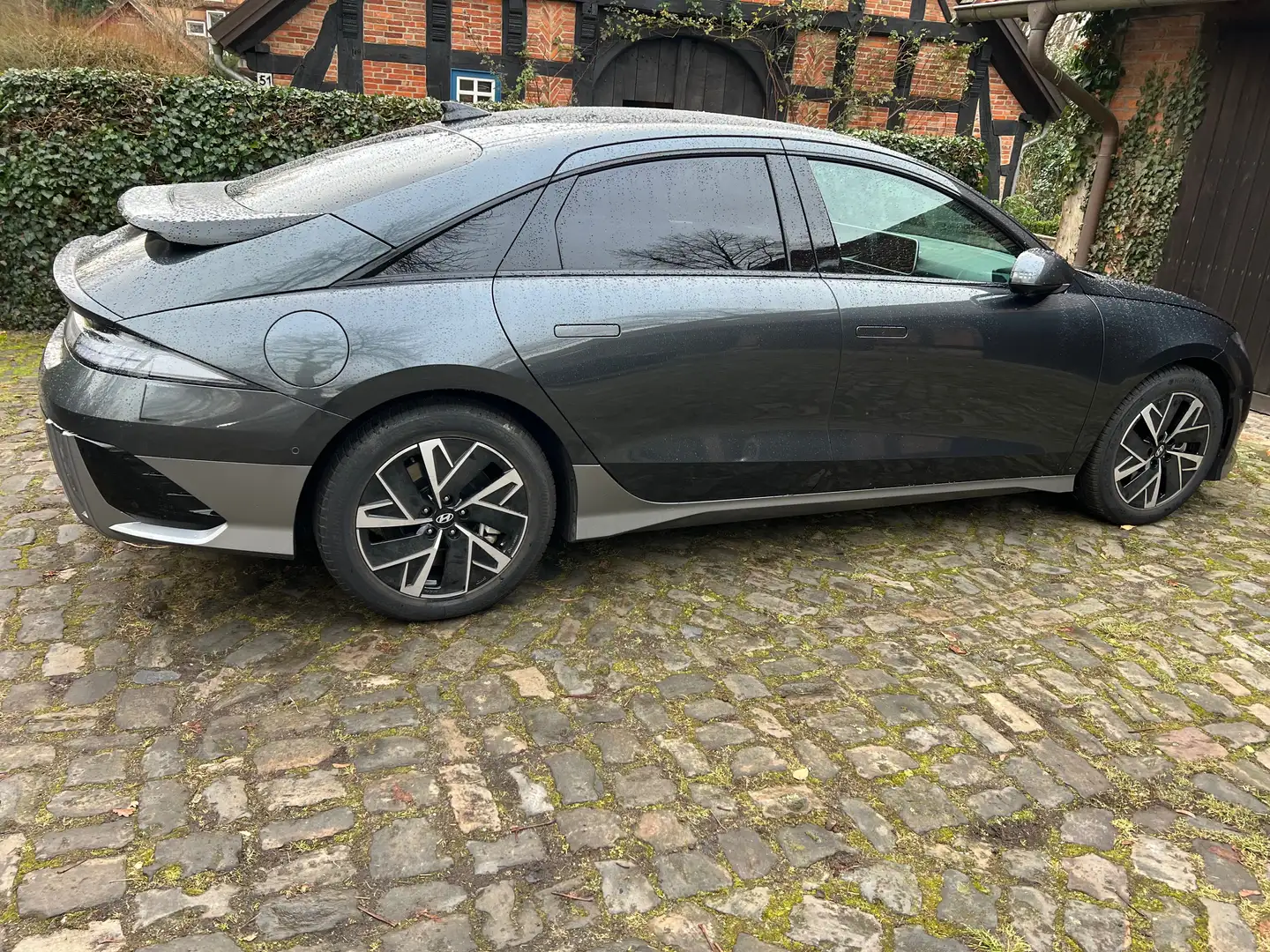 Hyundai IONIQ 6 Technik Gri - 2