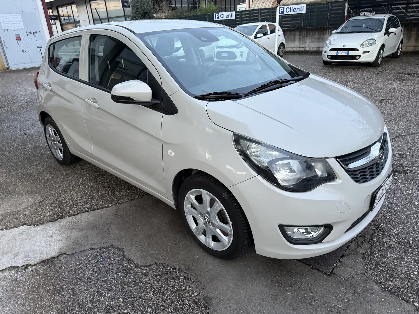 Opel Karl 1.0 N-Joy 75cv Per Neopatentati - 1