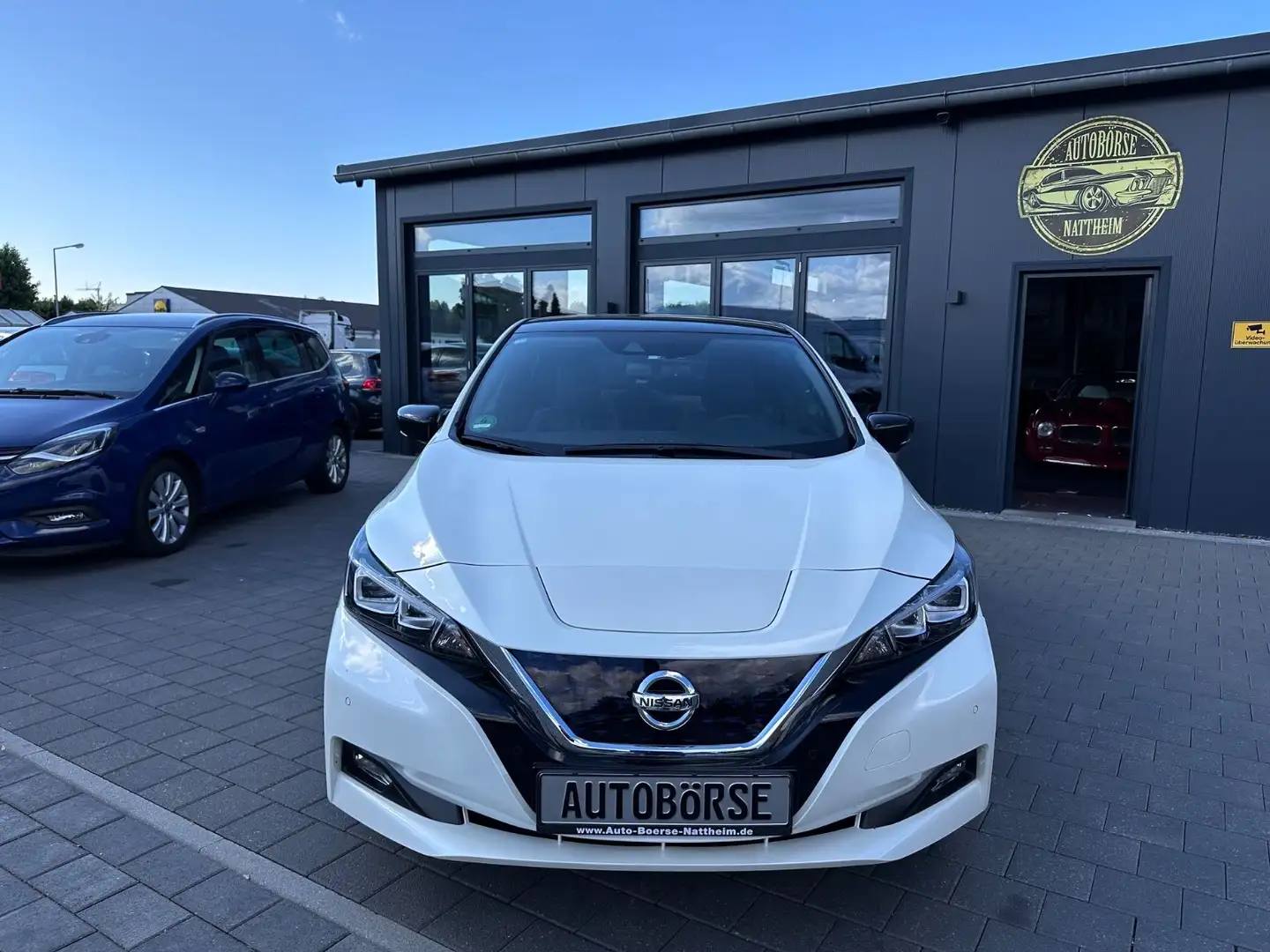 Nissan Leaf Tekna*VOLL*BOSE* Schwarz - 2