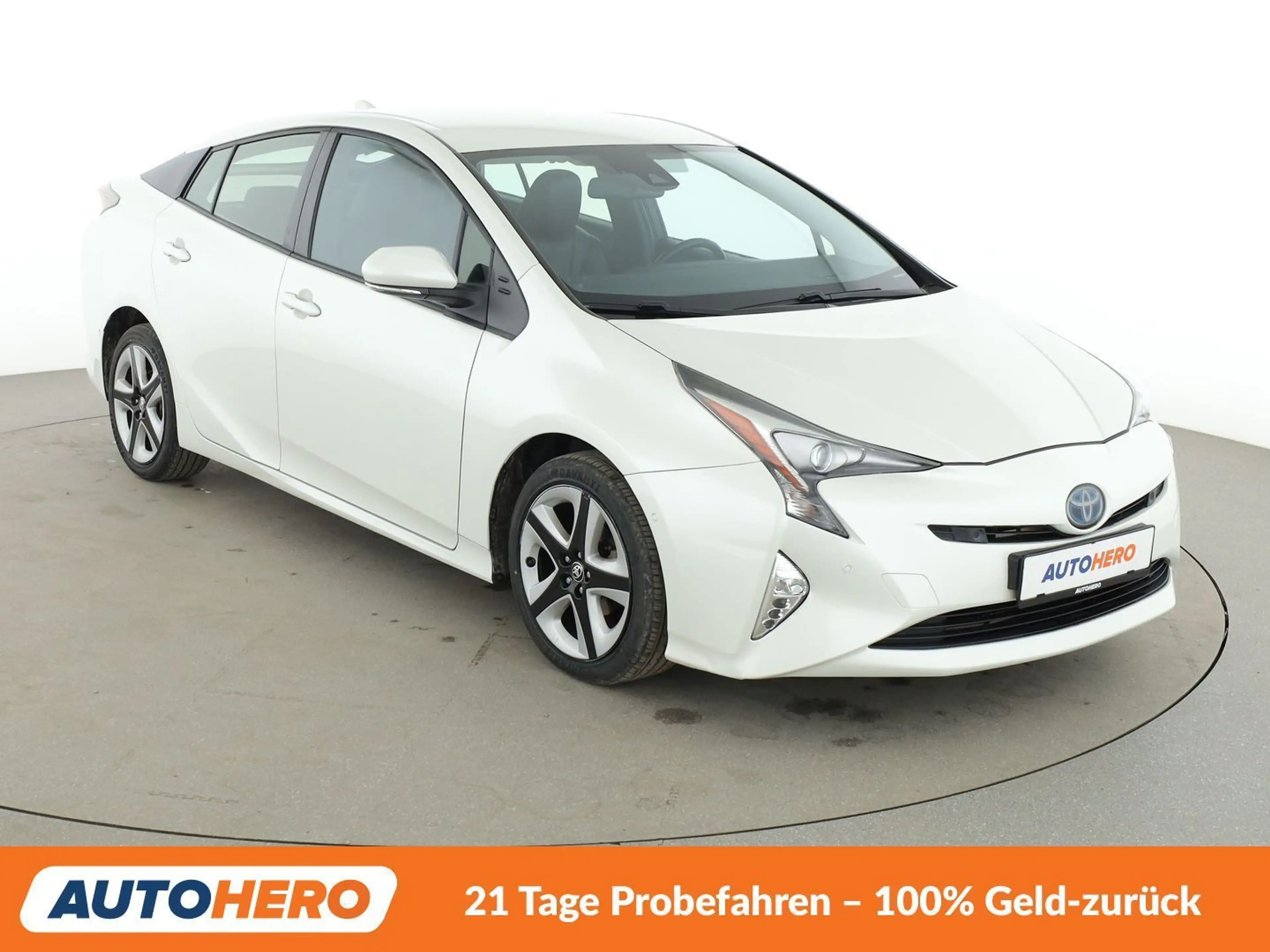 Toyota Prius 1.8 Executive Aut.*NAVI*CAM*BiLED*CAM*SHZ* — photo 8