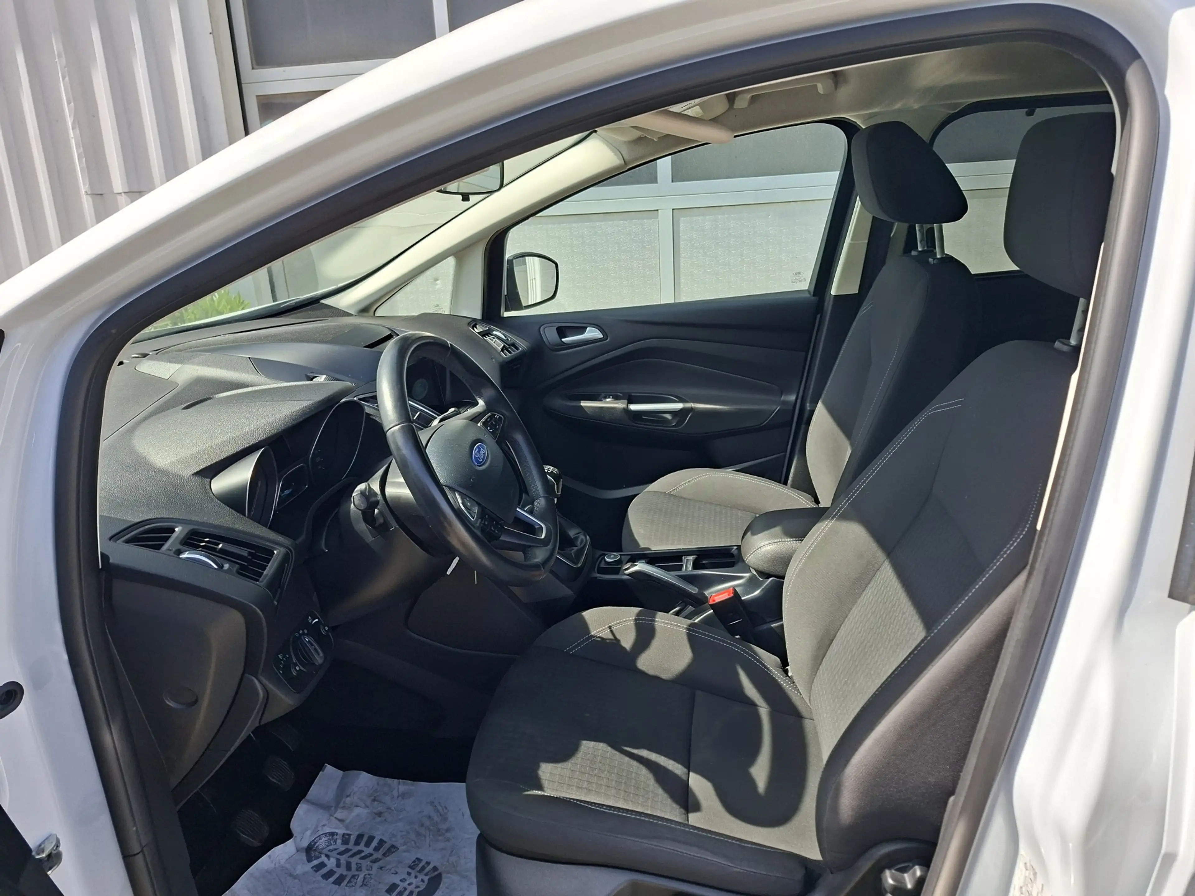 Ford Grand C-Max Cool — photo 6